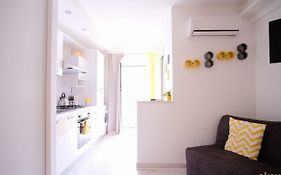 Charme & Chic Studios - Bari Centro